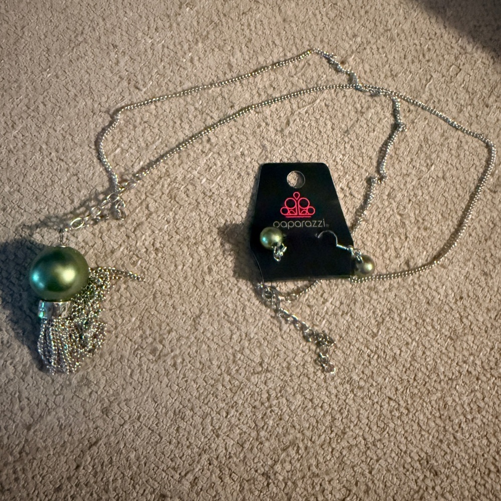 paparazzi Silver Chain Necklace and Earrings with Green Pearl Tassel